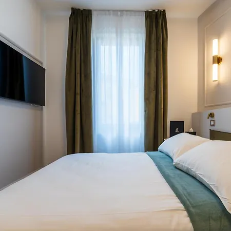 ゲストハウス La Merope De Charme 4*