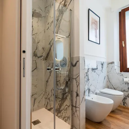 ゲストハウス La Merope De Charme 4*