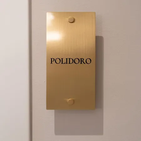 ゲストハウス La Merope De Charme 4*